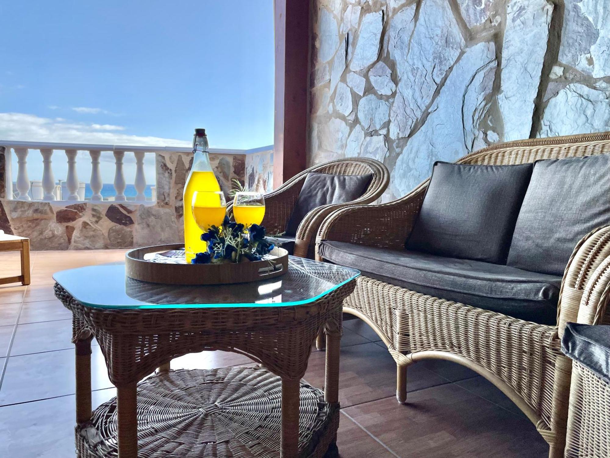 Chabela'S Seaview Penthouse & Spa Lajita Exteriör bild