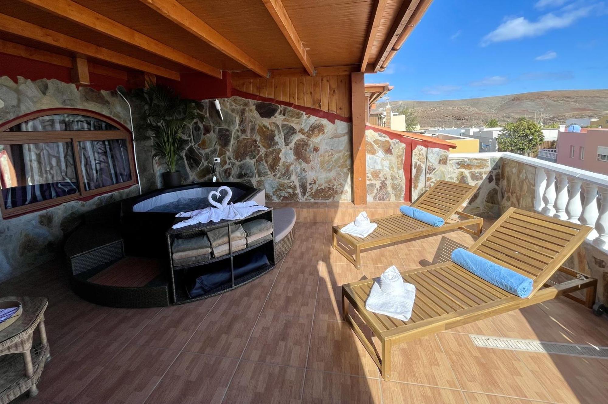 Chabela'S Seaview Penthouse & Spa Lajita Exteriör bild